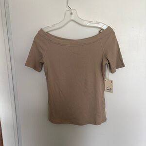 A.n.a a new approach round neck junior shirt